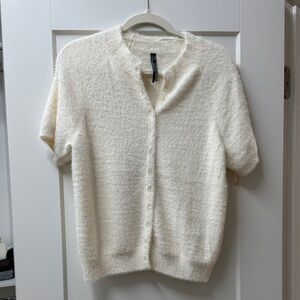By Anthropologie Short Sleeve Eyelash Cardigan Sweater